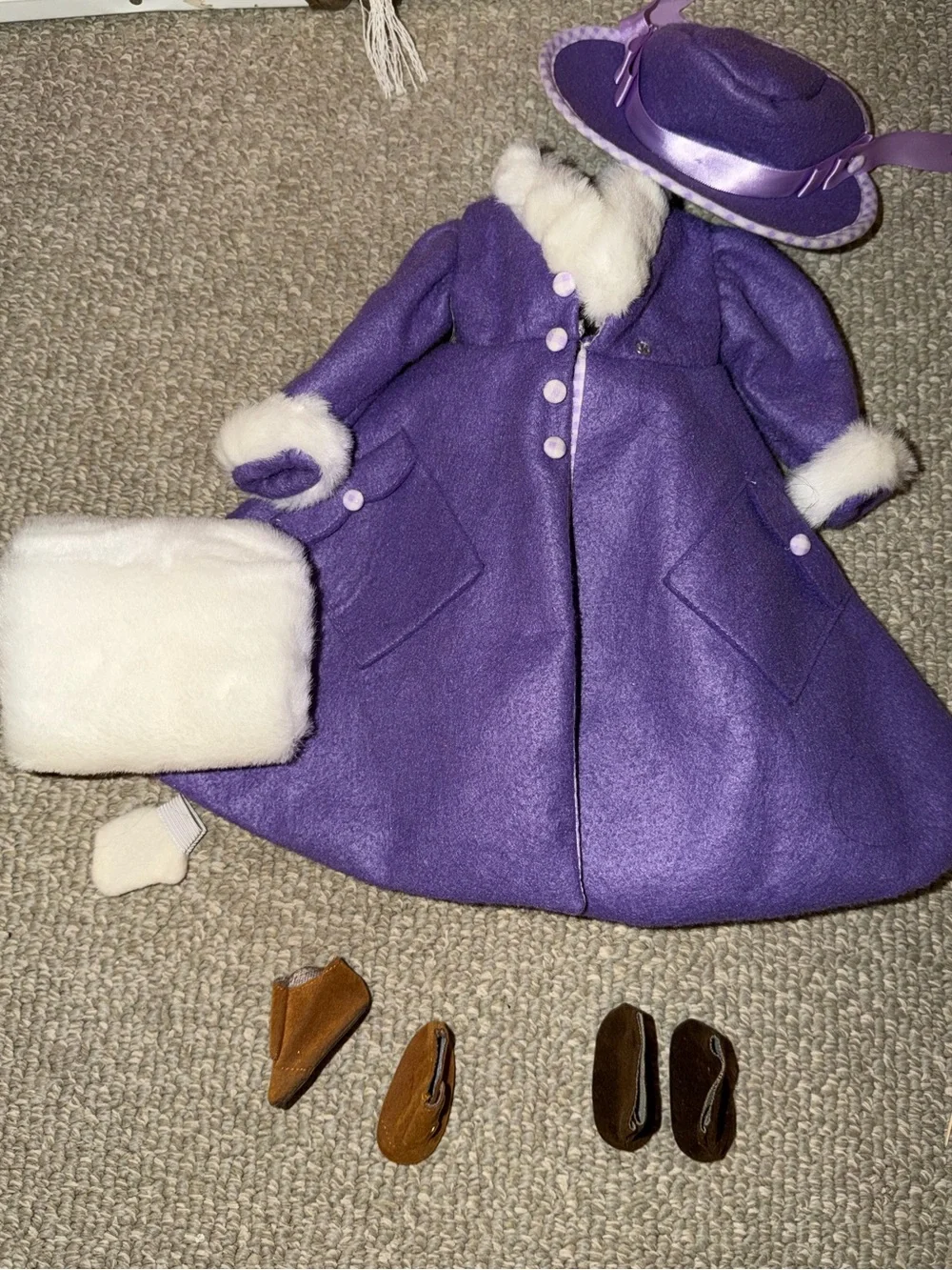 Madame Alexander 16